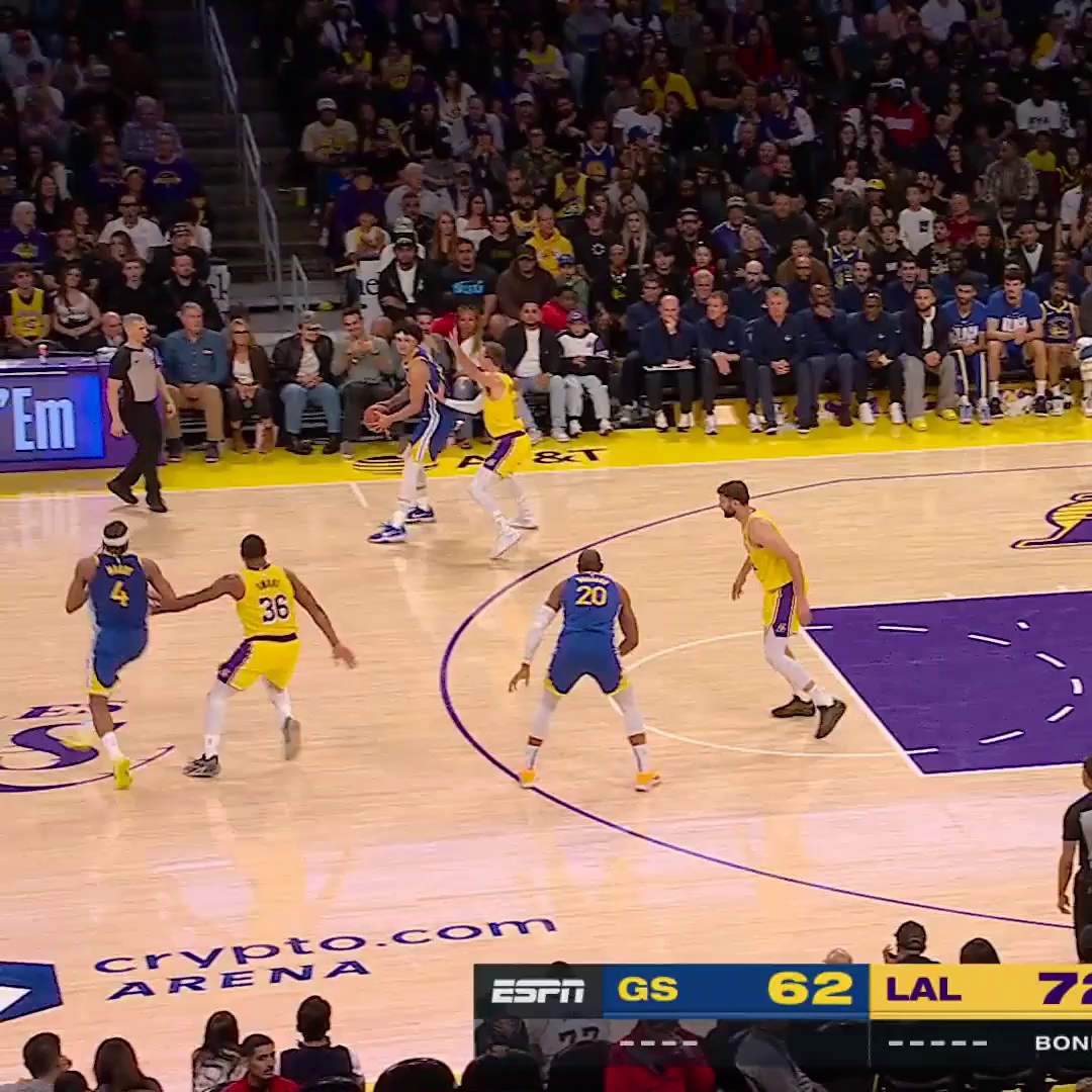 九游娱乐-关于NBA季后赛集结日走向成谜，金州勇士更衣室发声，悬念犹存，年轻球员得到机会的信息